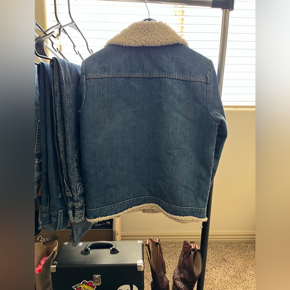 Vintage Levis Sherpa Jacket (70s-80s) - image 2